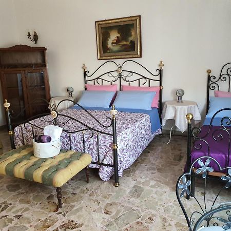 Casa Di Nonna Signorina Bed & Breakfast จาร์เร ภายนอก รูปภาพ